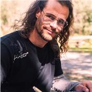 Professeur et traducteur bilingue anglais. Cours de français pour tous niveaux et soutien scolaire en anglais.